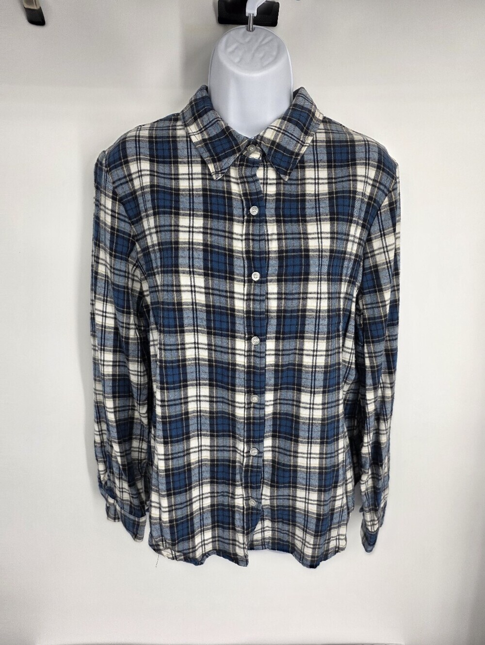 WAYF Plaid Flannel Shirt Women M Blue White Button Up Made in USA Long Sleeve
